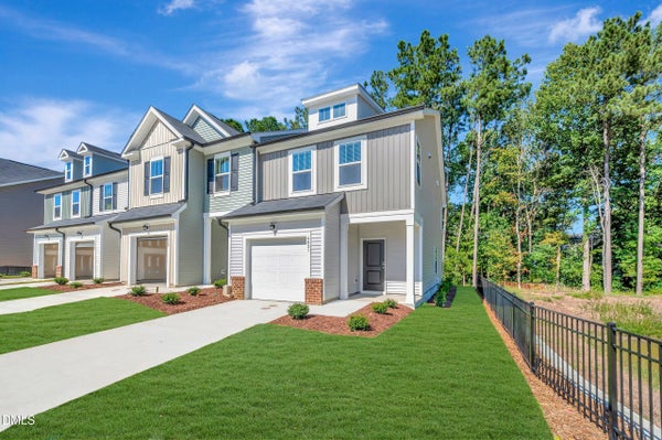 4831 SALAMANDER CT, RALEIGH, NC 27610 - Image b046c752ba09724731ea5e4a06d8143f/1362411861