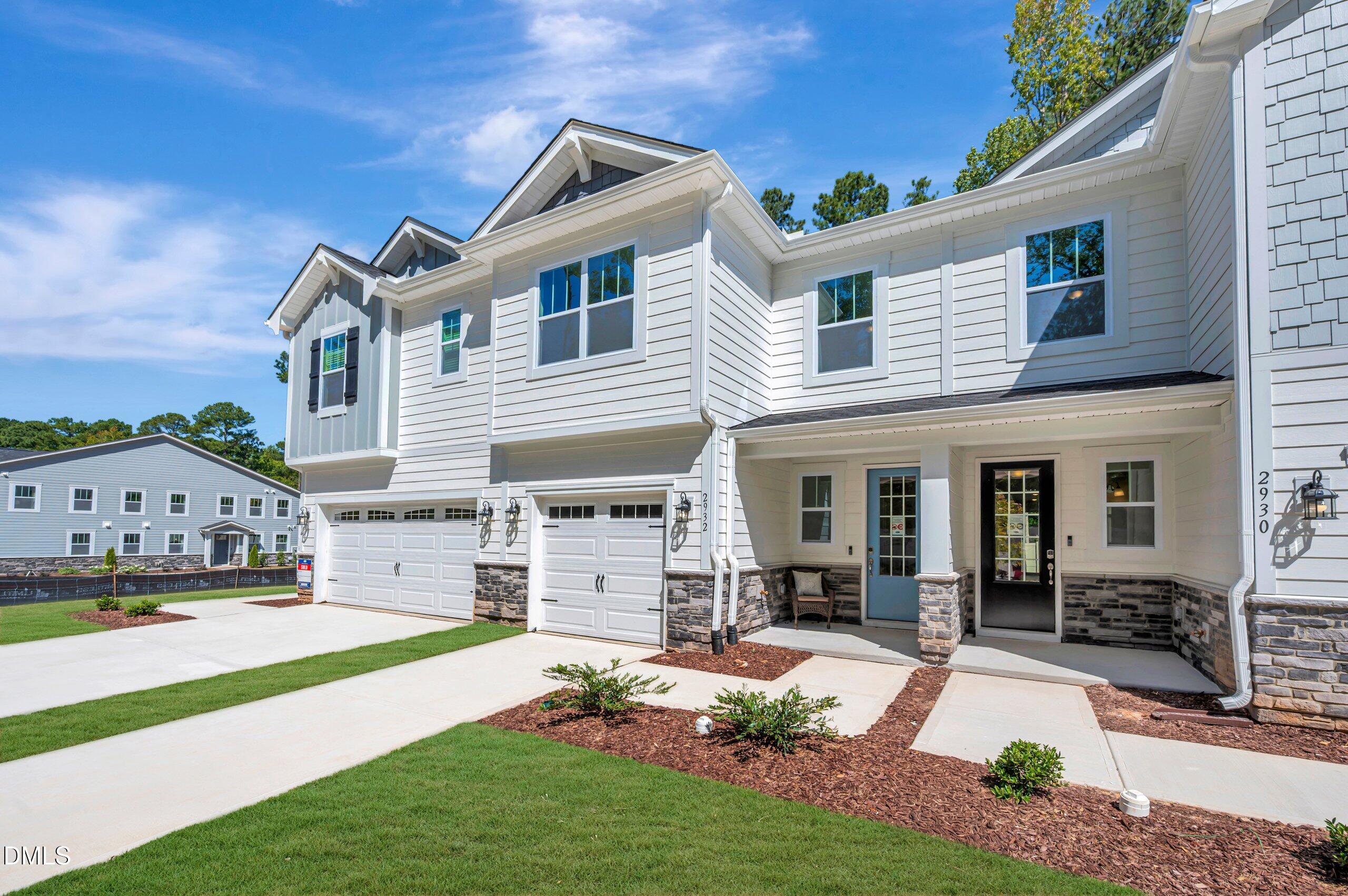 2932 Spring Manor Way