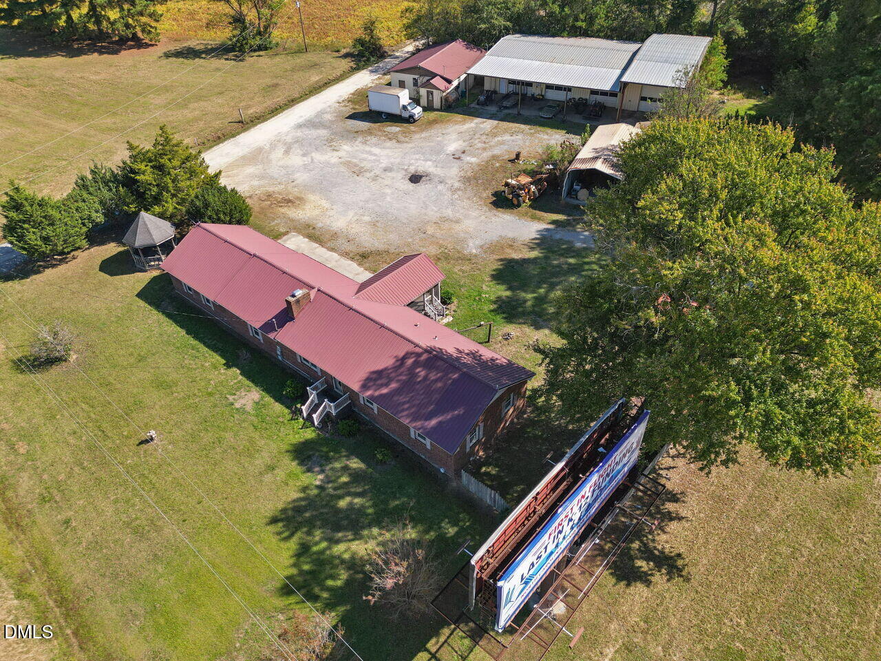 389 Turnage Barefoot Lane