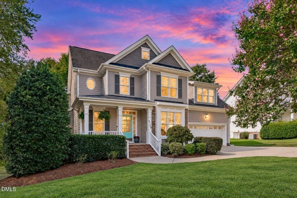 5129 DOVE FOREST LN, APEX, NC 27539 - Image b1b3a3bb09025a6a5fef7b81bafe850a/801644028