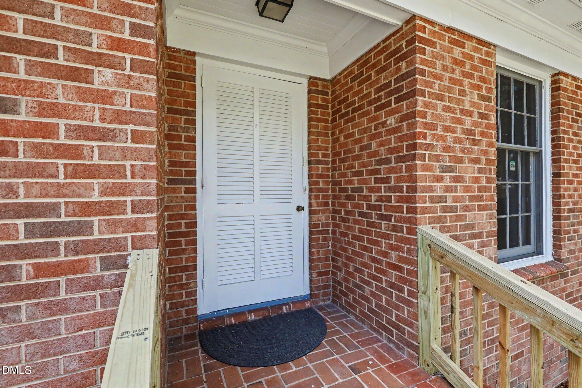 503 N Estes Drive