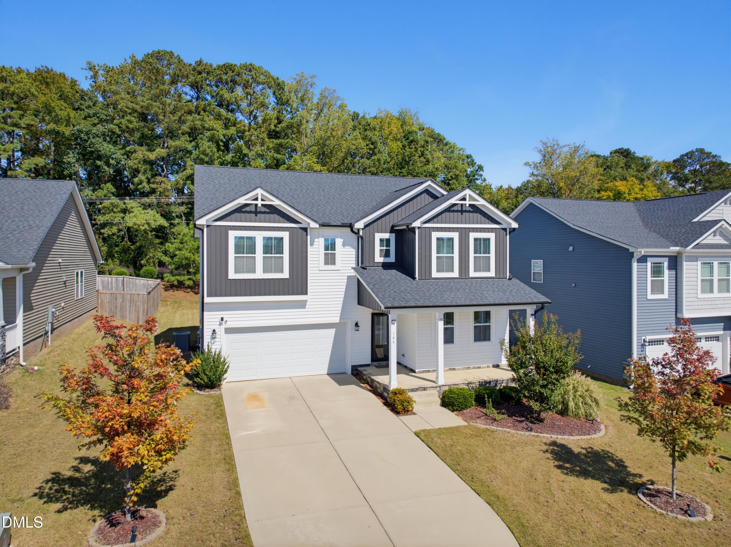 104 Hoyne Way