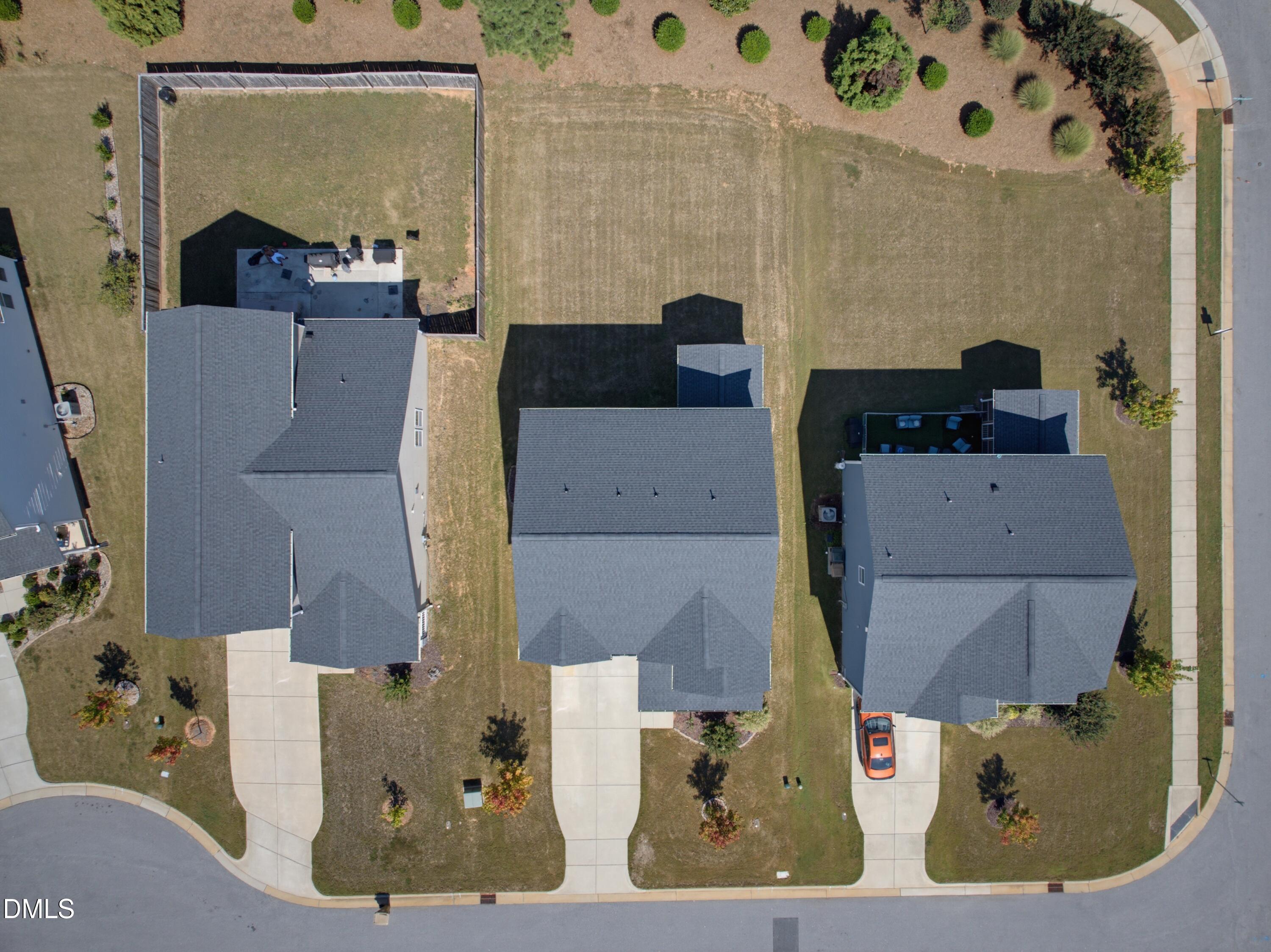 104 Hoyne Way