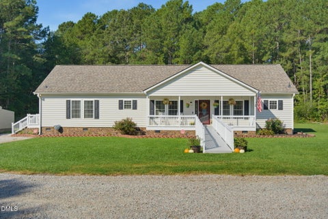 Photo of 705 Thanksgiving Fire Road, Selma, NC 27576 (MLS # 10193334)