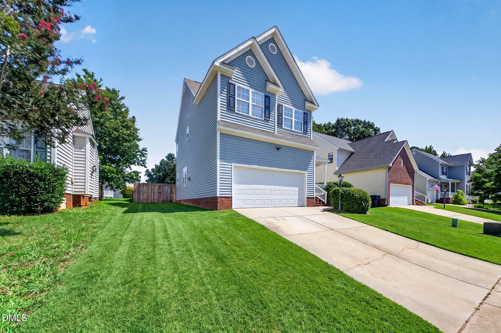 2525 Trailwood Hills Drive