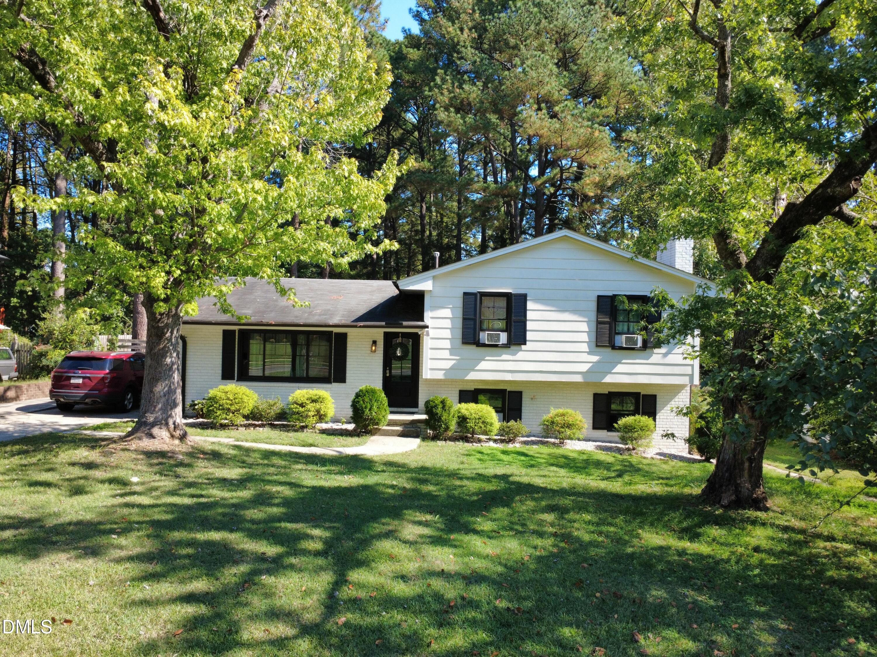 3700 Arrowwood Drive