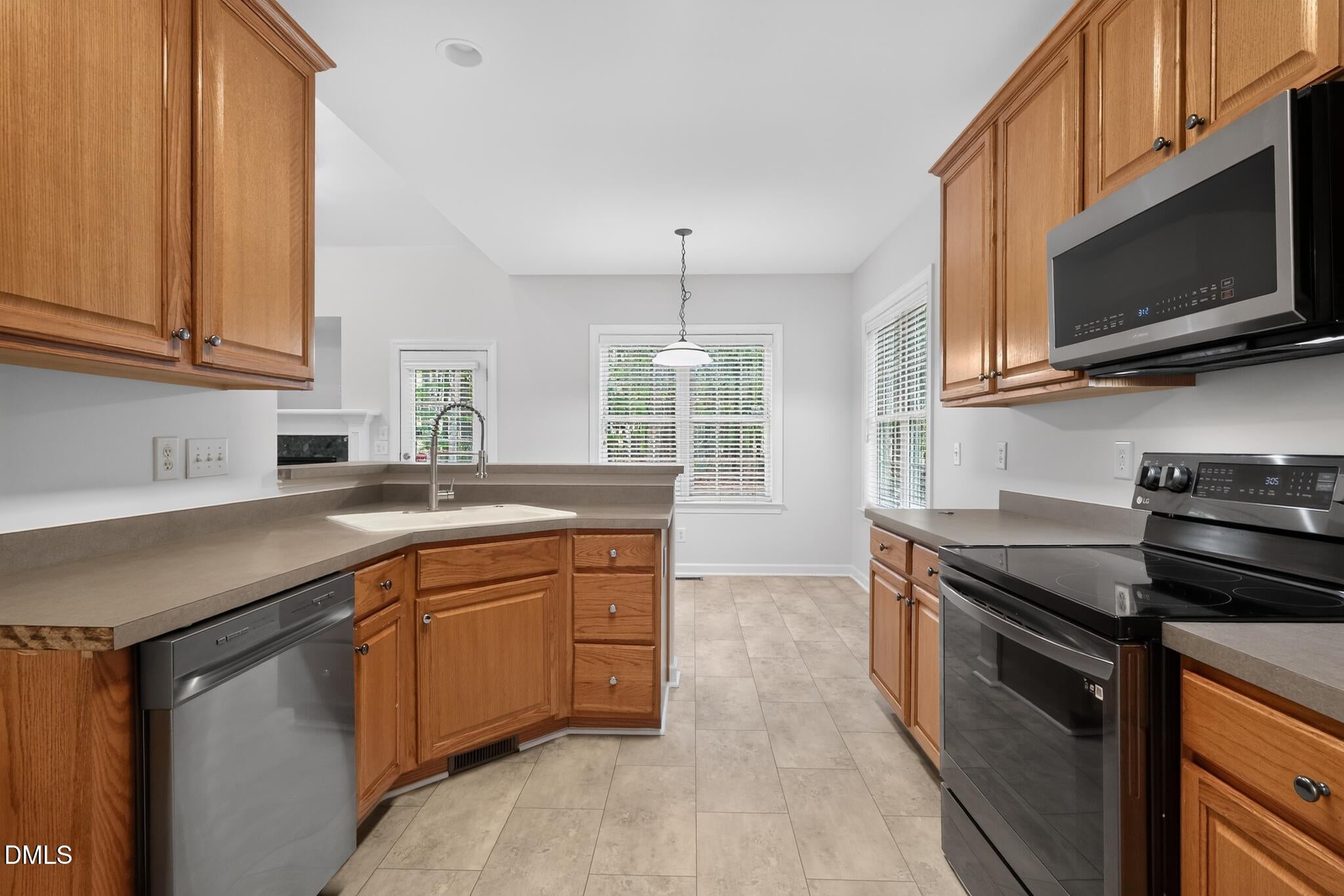 4107 Maynard Circle