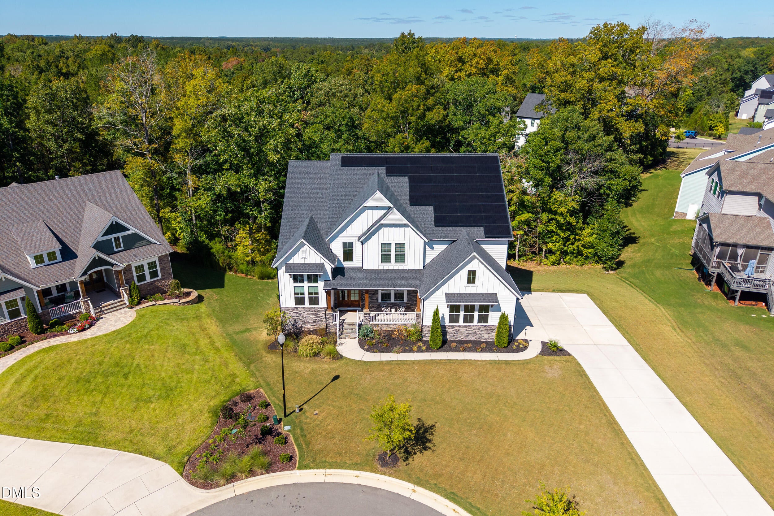 104 Holly Cv Court