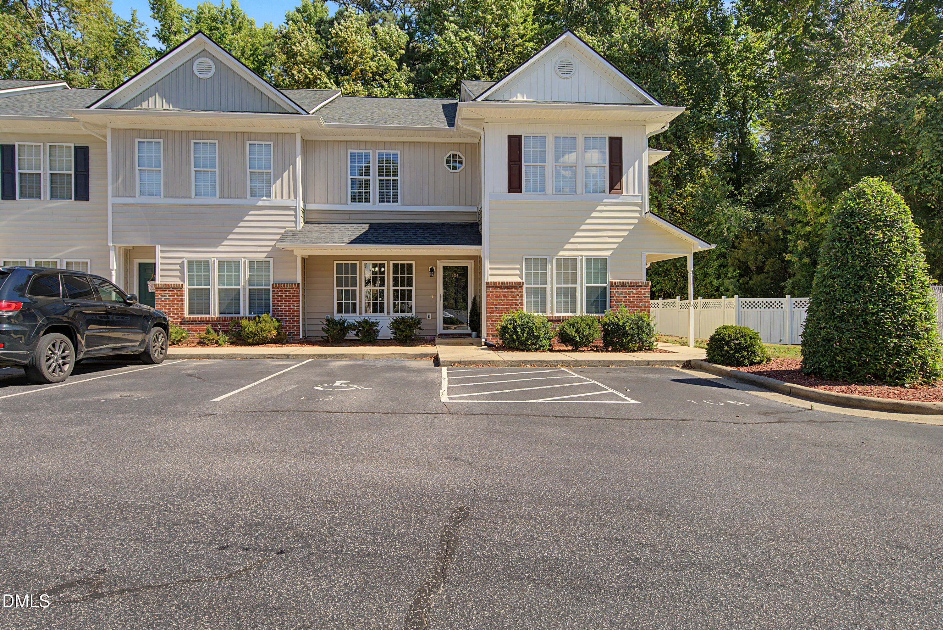 705 Glen Road 104