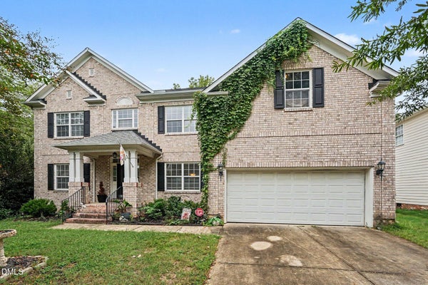 12208 ASHTON WOODS LN, RALEIGH, NC 27614 - Image b2e2e76d56788e2713a9f1b27c818d40/1975551830