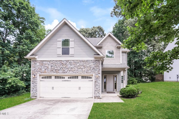220 SPINEL LN, KNIGHTDALE, NC 27545 - Image b3109cc105c2e82029b0f855be745743/714976154