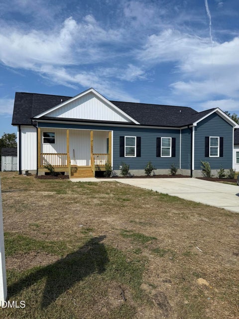 Photo for 123 W Old Glencoe Road
