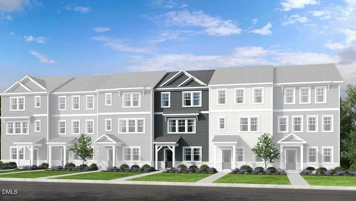 1324 W Garner Road Unit 105