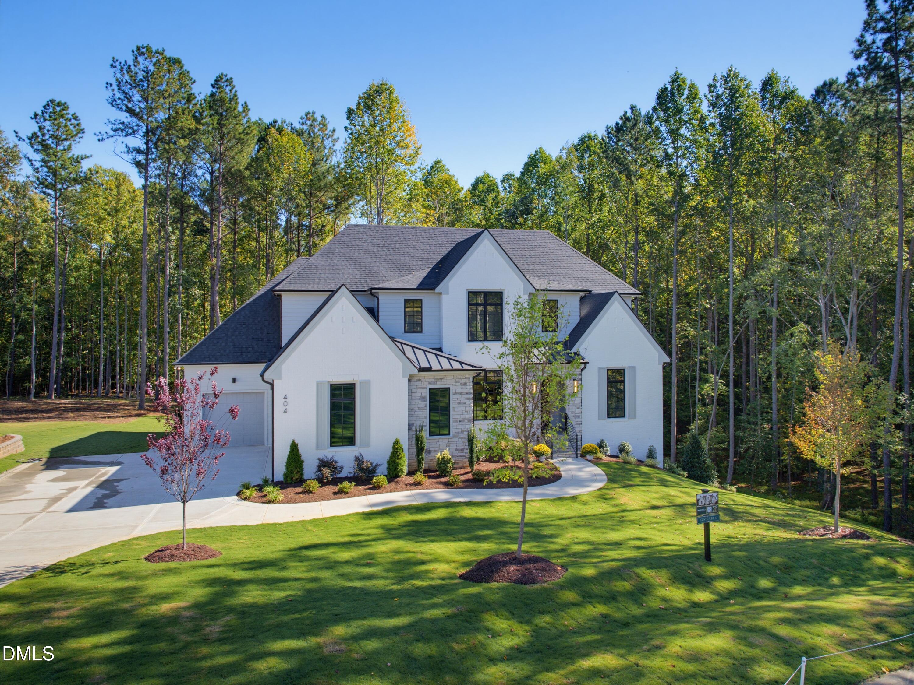 404 Shinleaf Pond Trail