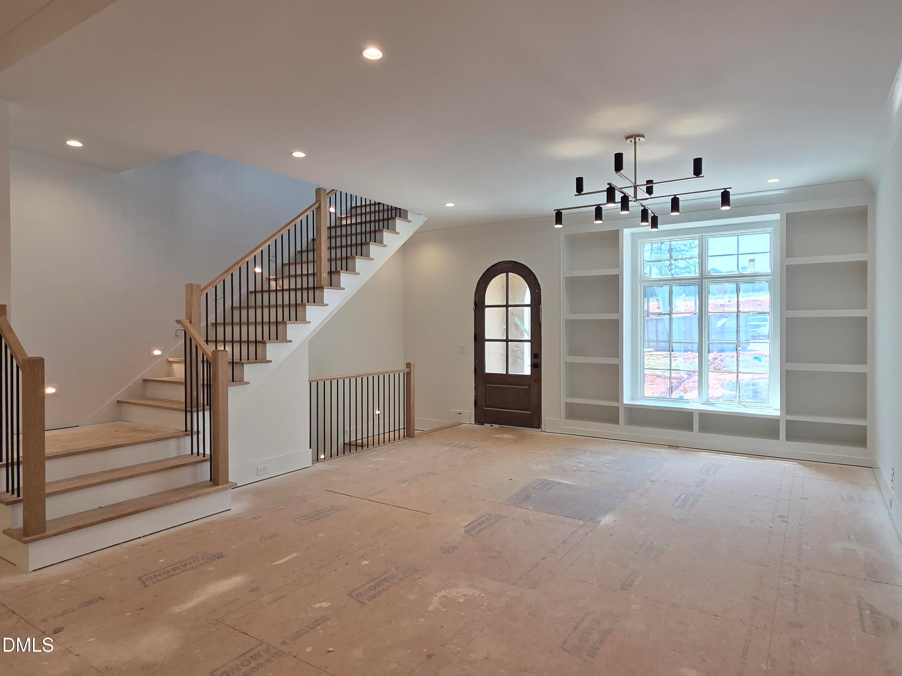 404 Shinleaf Pond Trail
