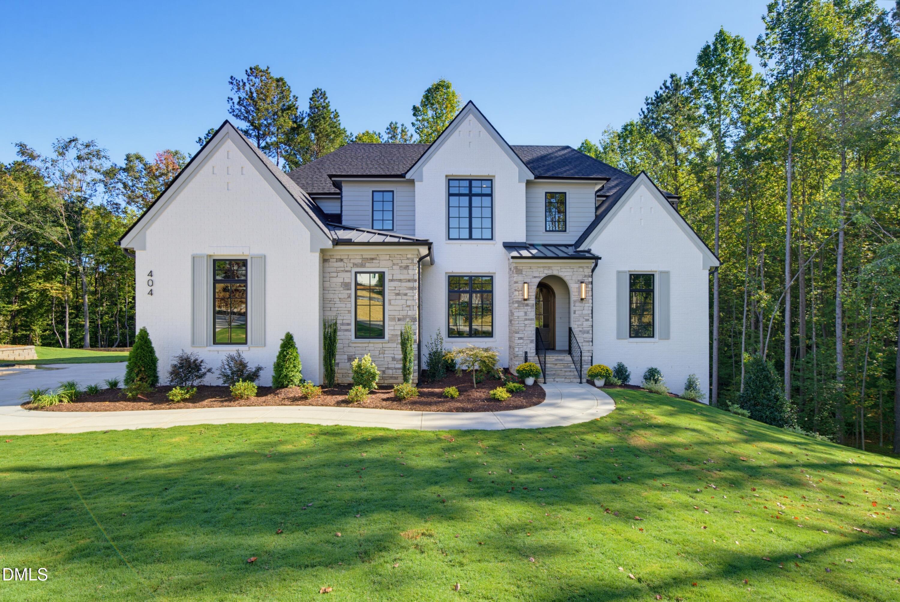 404 Shinleaf Pond Trail