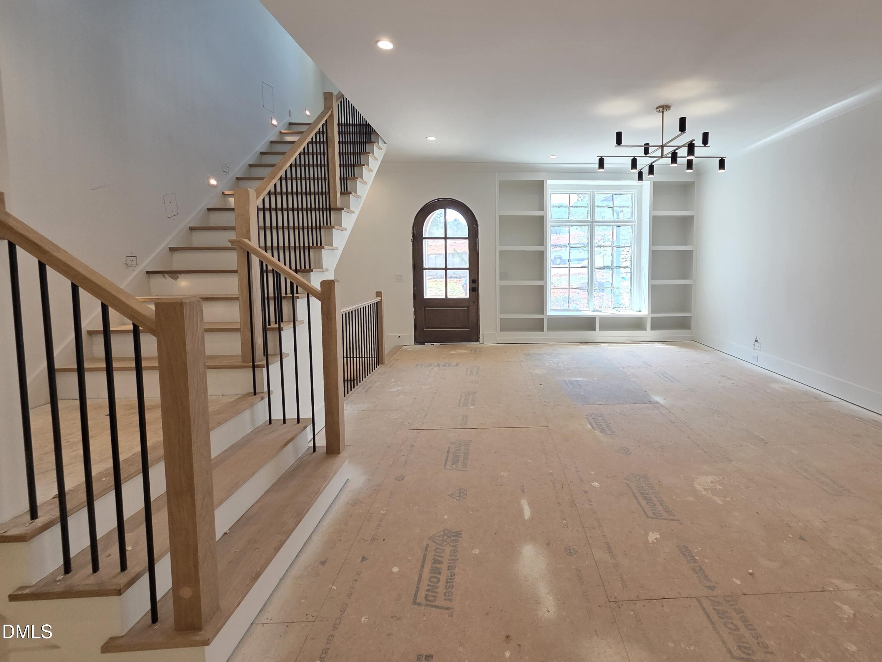 404 Shinleaf Pond Trail