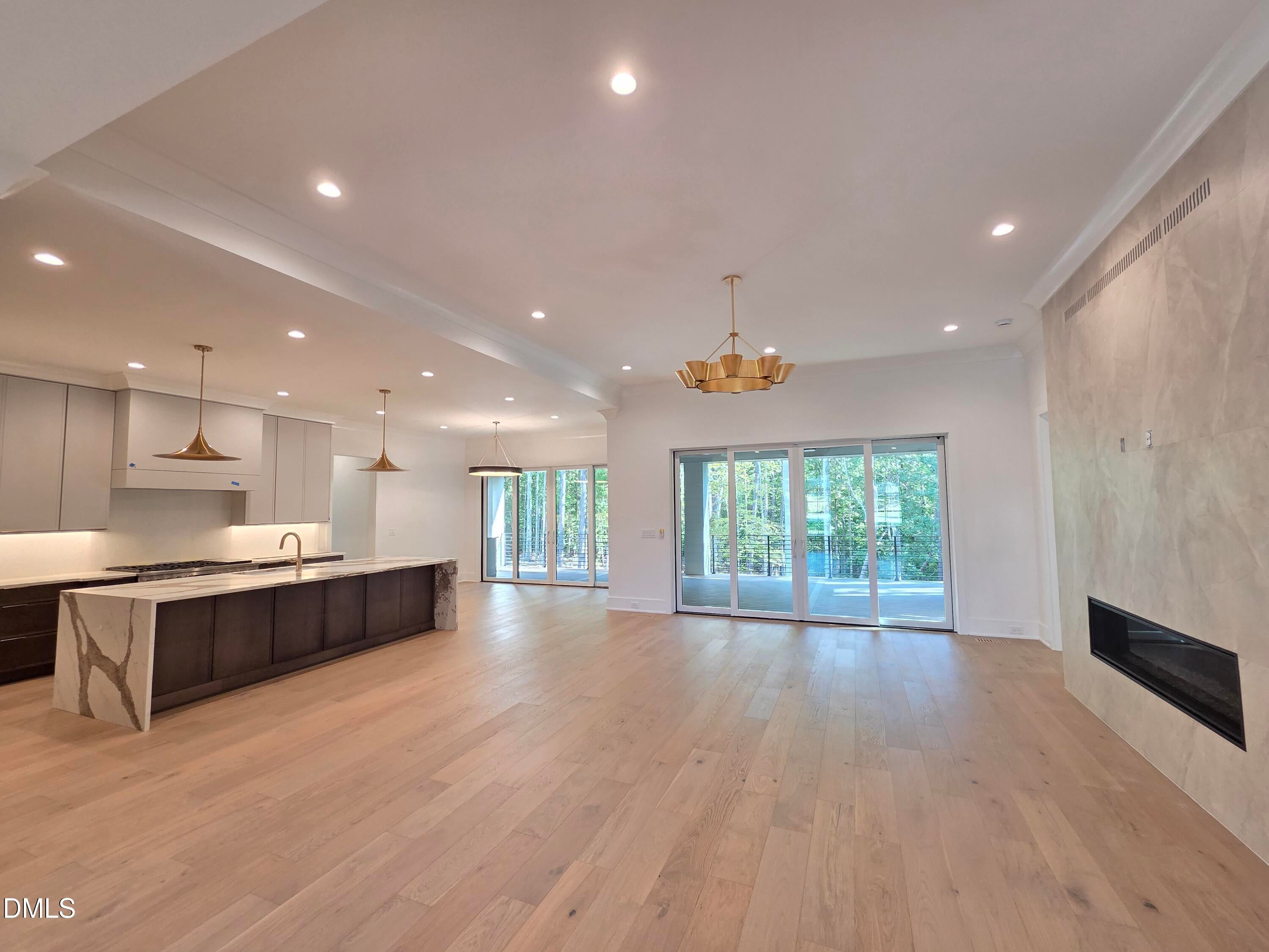 404 Shinleaf Pond Trail