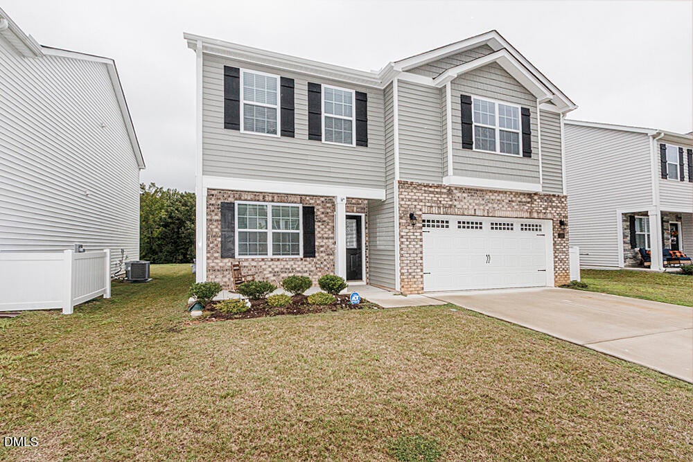 1226 Middlecrest Drive