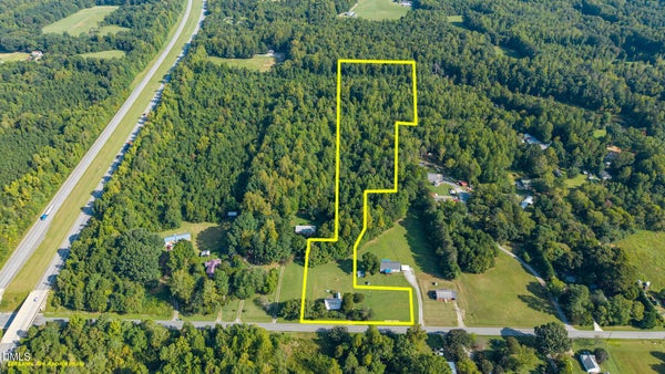 1056 SUTTON RD, GREENSBORO, NC 27406 - Image b3fbd8dfa3cdff878c273b924643e40c/187835448
