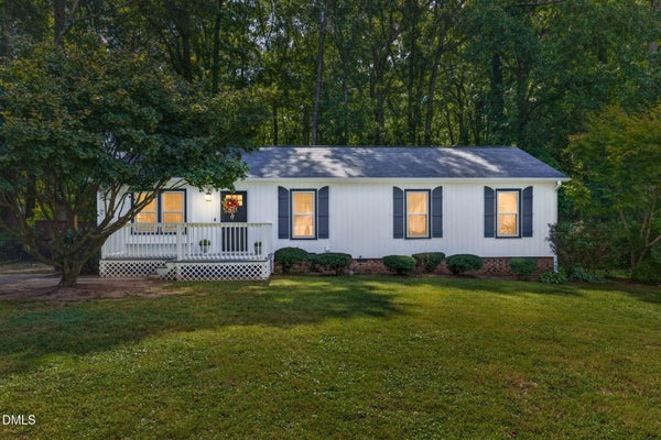 1105 SPRINGVIEW TRL, GARNER, NC 27529 - Image b3fc6174ebf334a1ef9695143f8cf981/3715764686