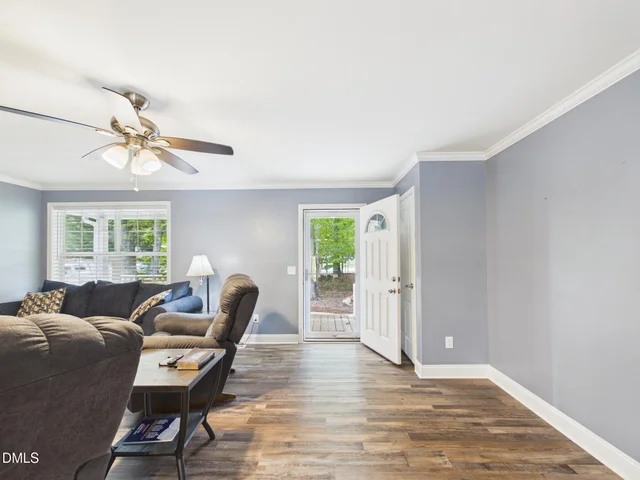 2306 Blair Drive, photo 4 of 35