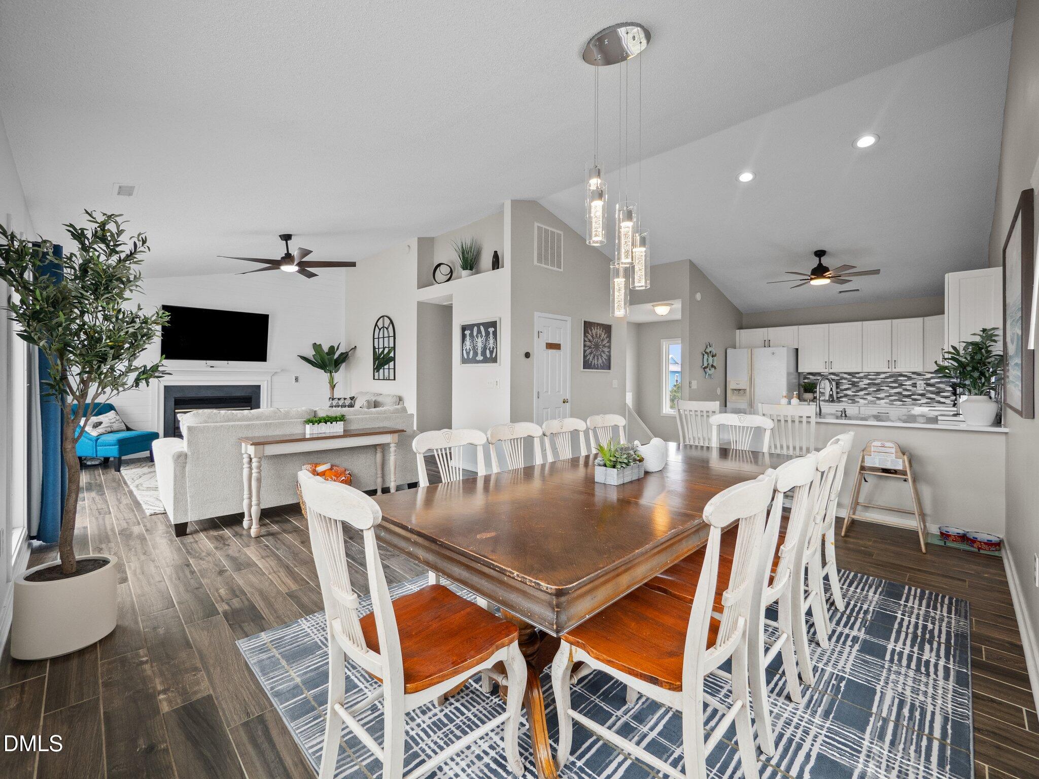 609 S Shore Drive