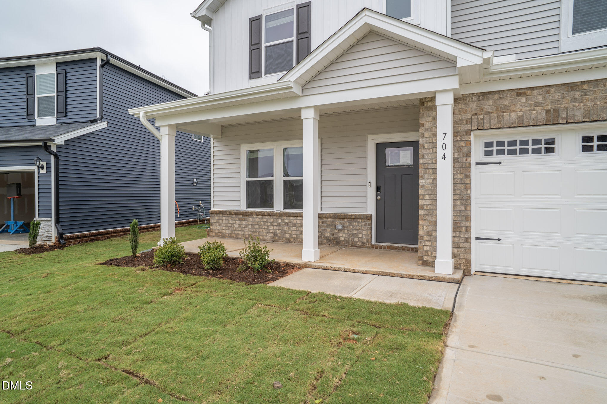 704 Red River Drive