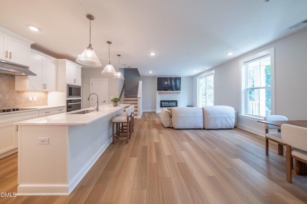 11548 HELMOND WAY UNIT 110, RALEIGH, NC 27617 - Image b69cdb0dc713acbff77e2321d4e4b671/1049555753