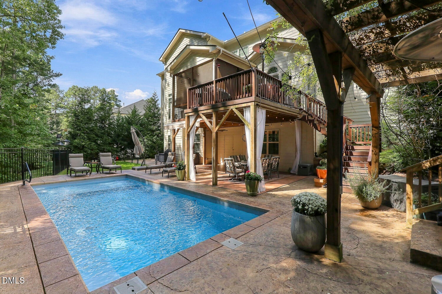 7628 Summer Pines Way