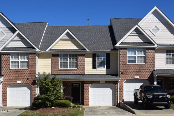 106 ANAMOOR DR, CARY, NC 27513 - Image b6d0a4b98bcd4090ccf78be3809f9ccf/1530785964