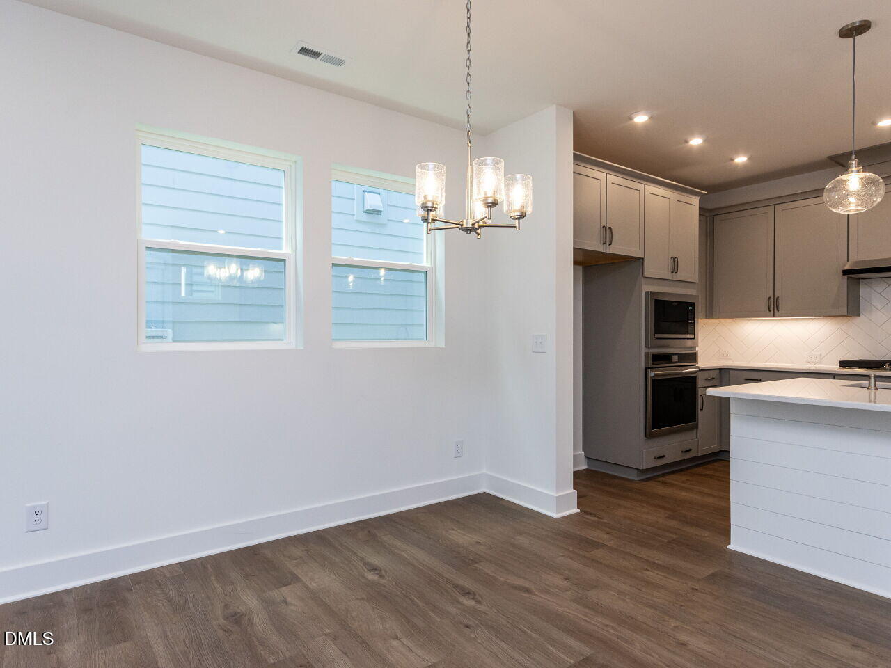 43 Tallgrass Road