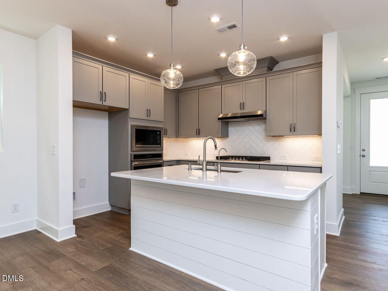 43 Tallgrass Road