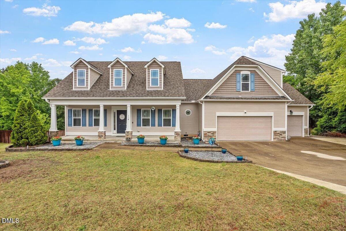 114 N Sunset Ridge Drive