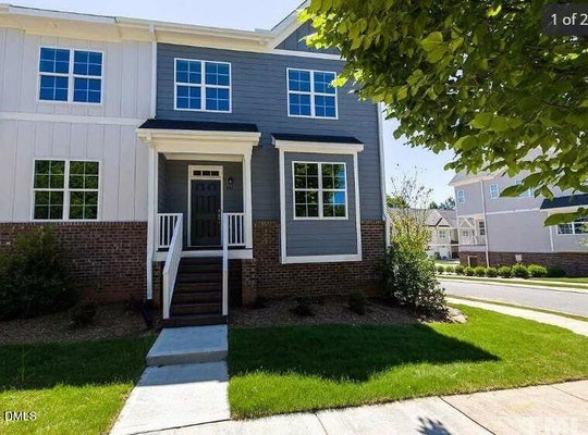 861 S FRANKLIN ST, WAKE FOREST, NC 27587 - Image b6eecc5c944df2fe2270707ee03914cd/560138387