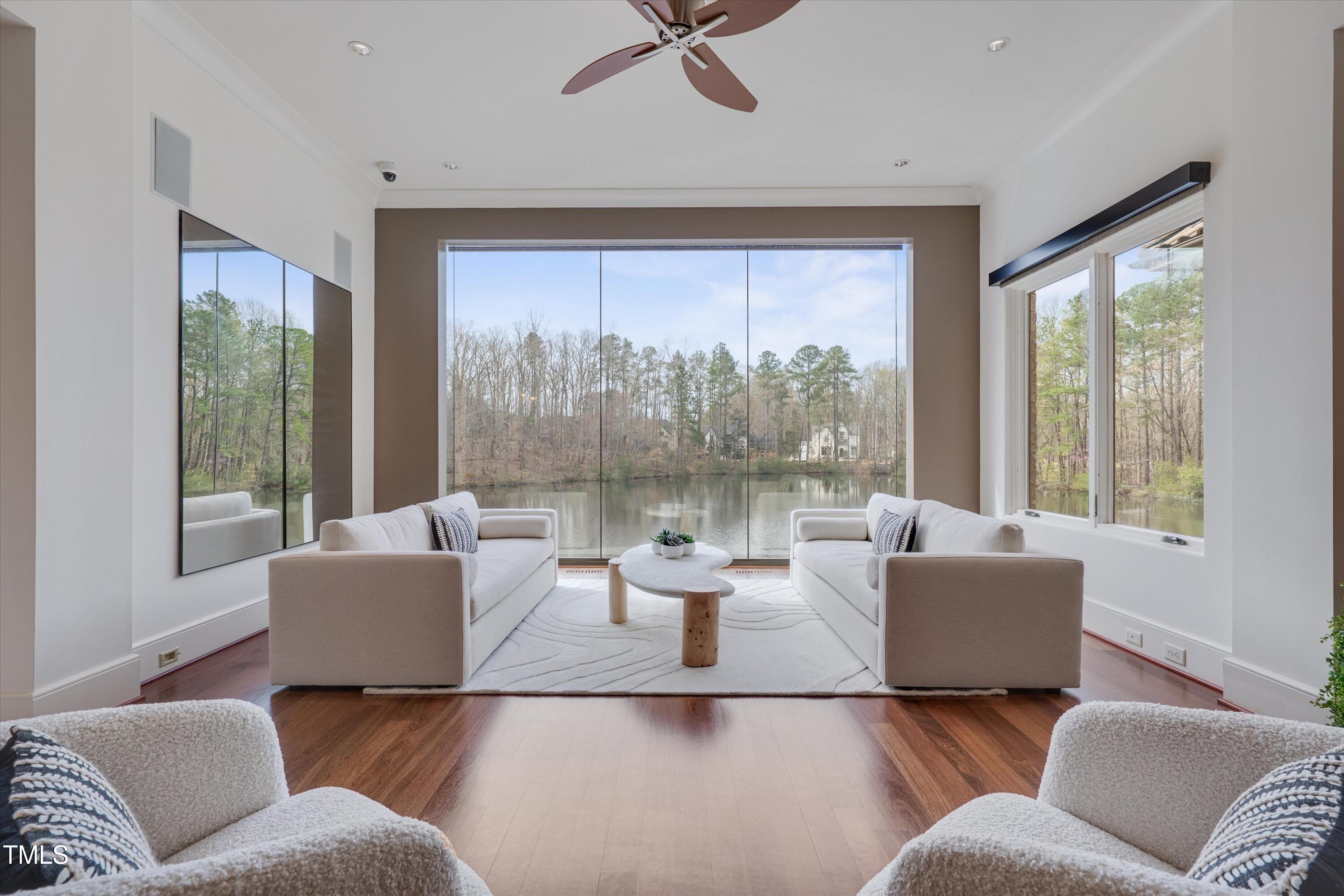 102 Anna Lake Lane