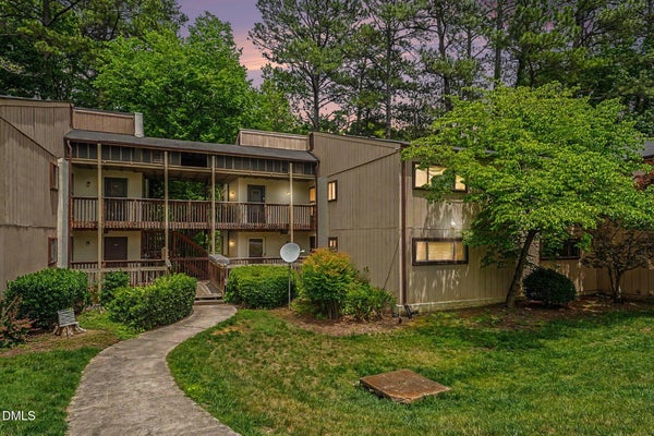 631 PINE RIDGE PL, RALEIGH, NC 27609 - Image b70b92332abe9f2c03e534f1150a87f9/1990115705