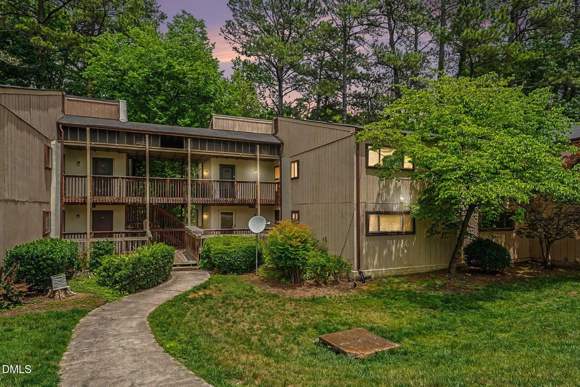 631 Pine Ridge Place