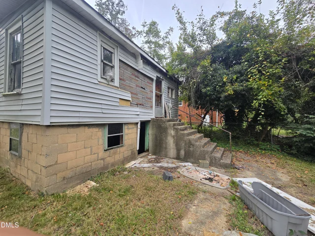 409 W Willis Avenue, photo 3 of 7
