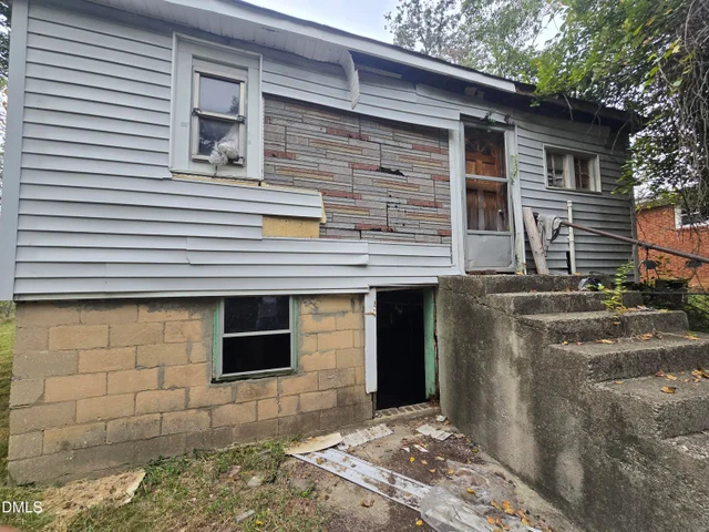 409 W Willis Avenue, photo 4 of 7