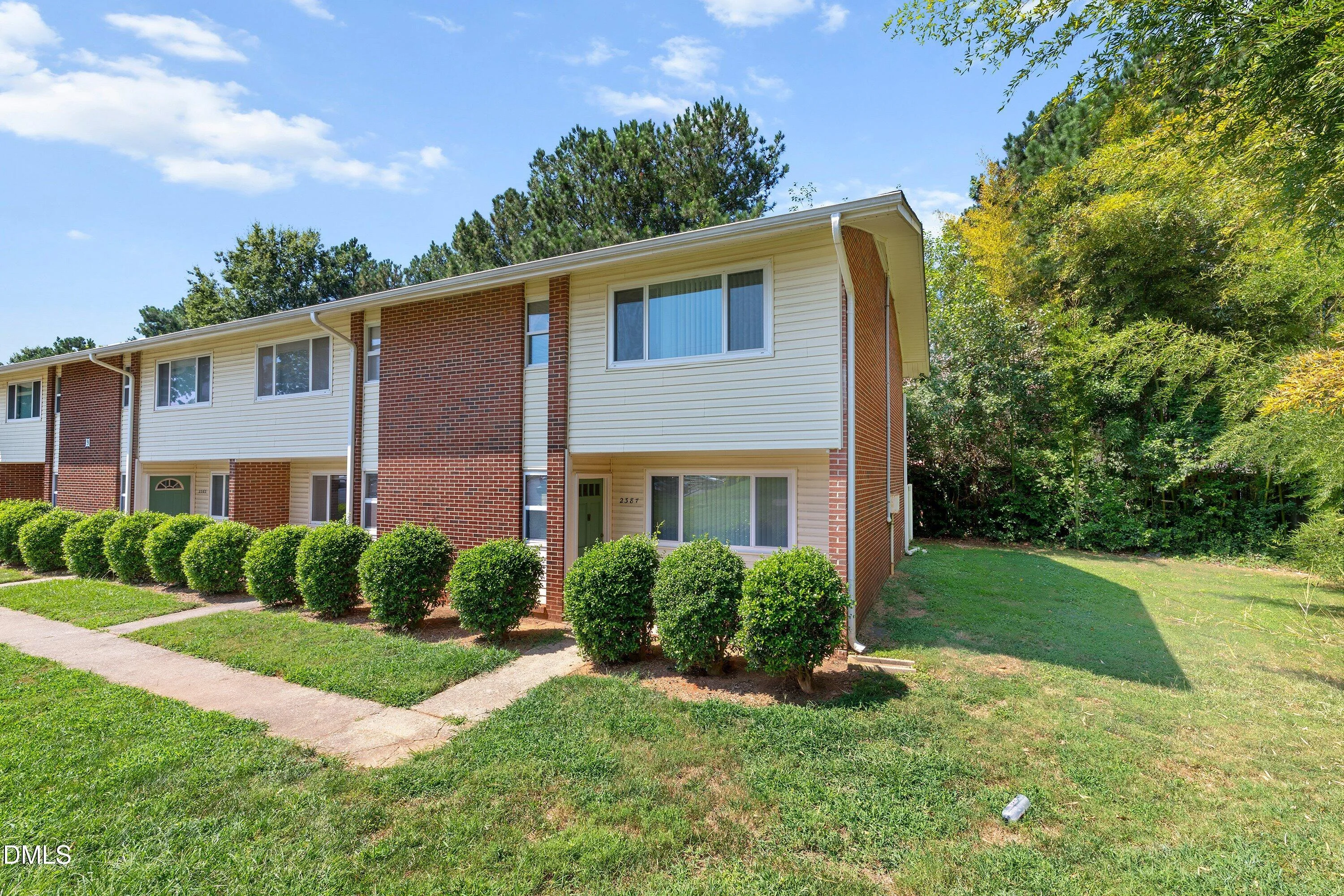 2387 Champion Court