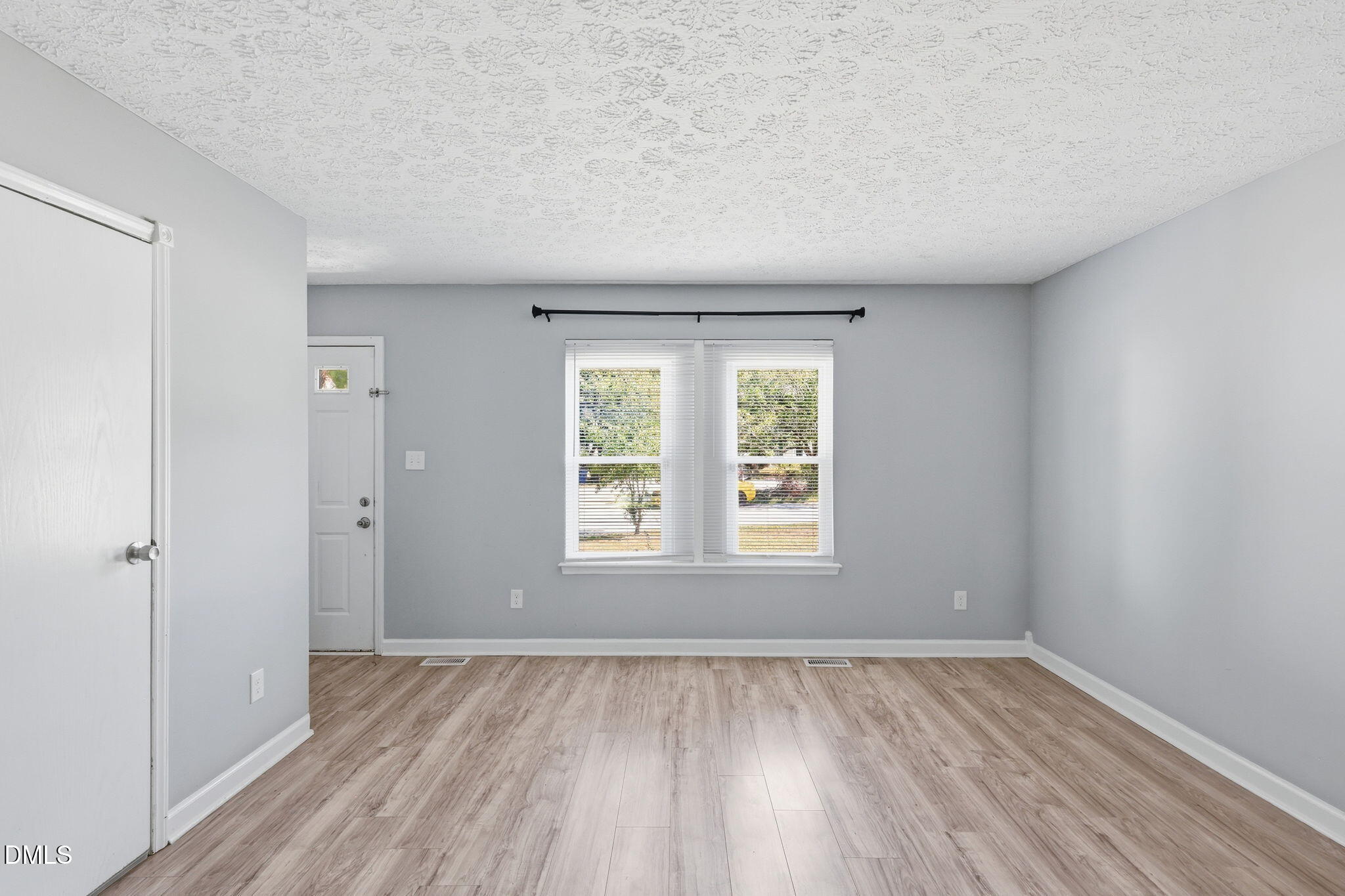 8213 Wynewood Court