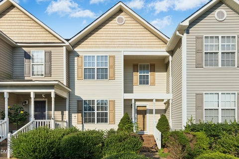 Photo of 110 Walford Park, Clayton, NC 27520 (MLS # 10186820)
