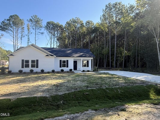 602 E GOLDSBORO ST, KENLY, NC 27542 - Image b842bf3905938cbb1f100e85e8ac494d/2539333254