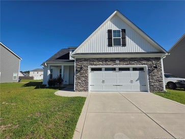 644 Amusement Drive Hope Mills NC 28348