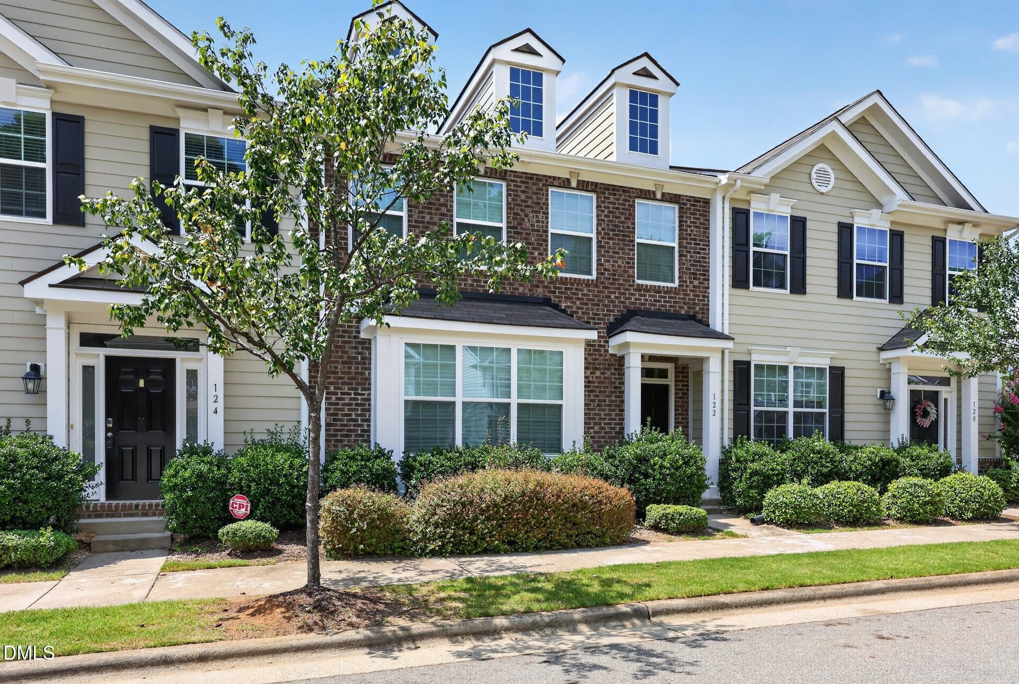 122 Spring Pine Lane