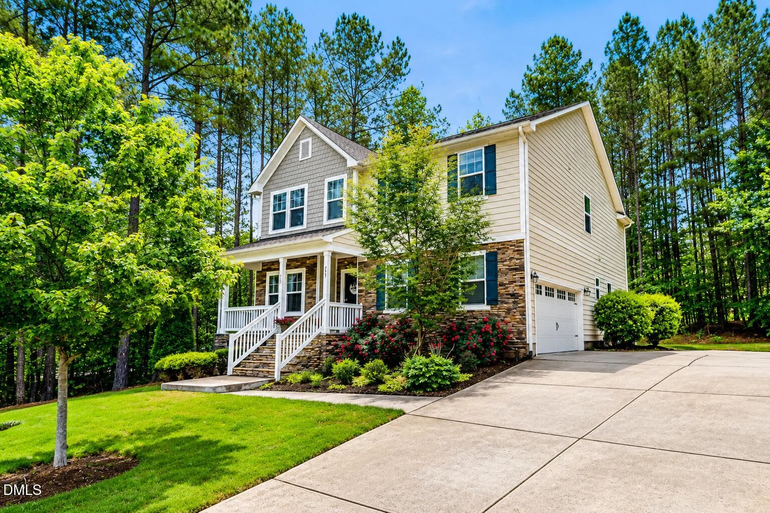 653 Rockbank Loop