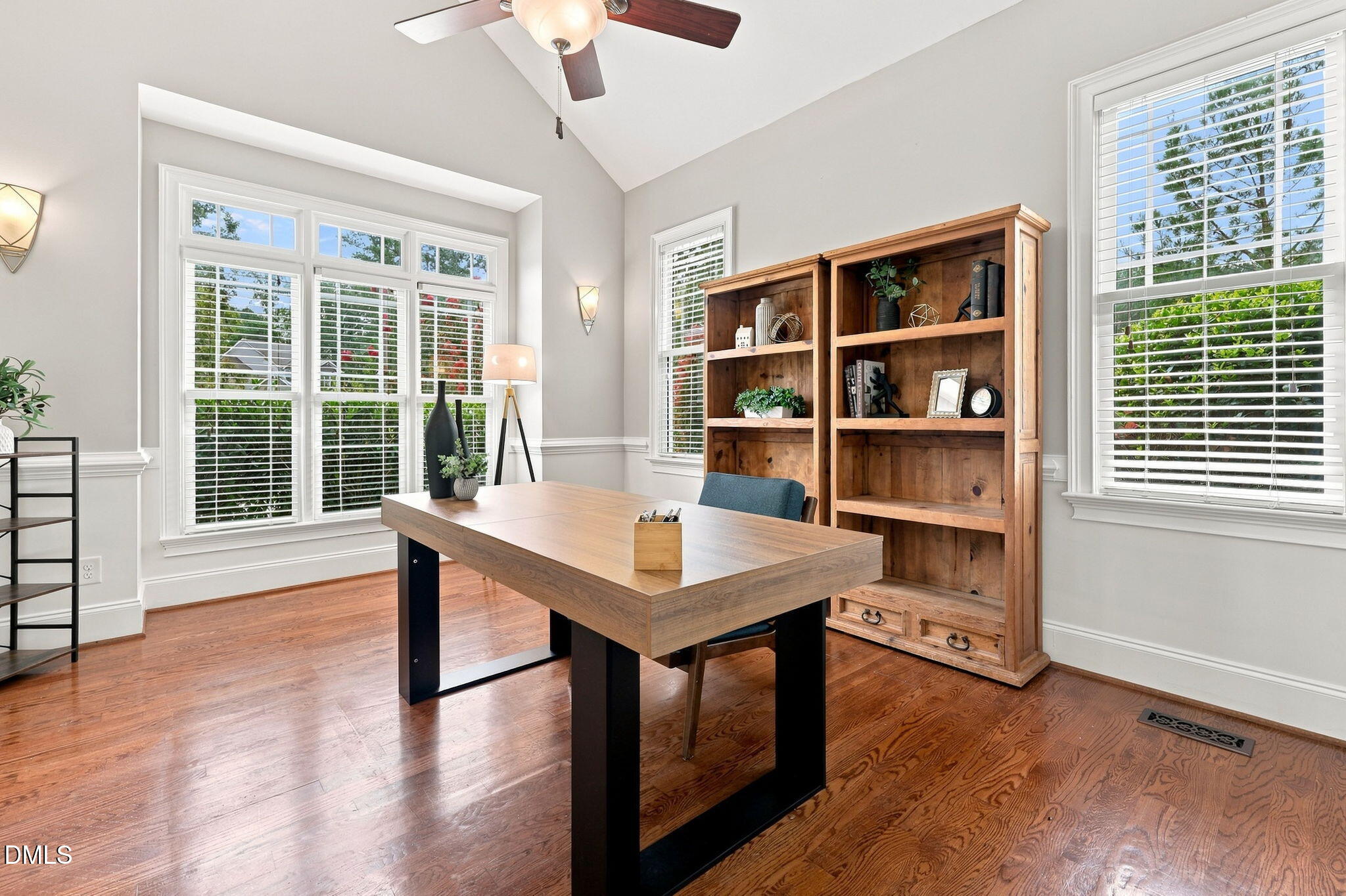 1530 Raven Wood Drive