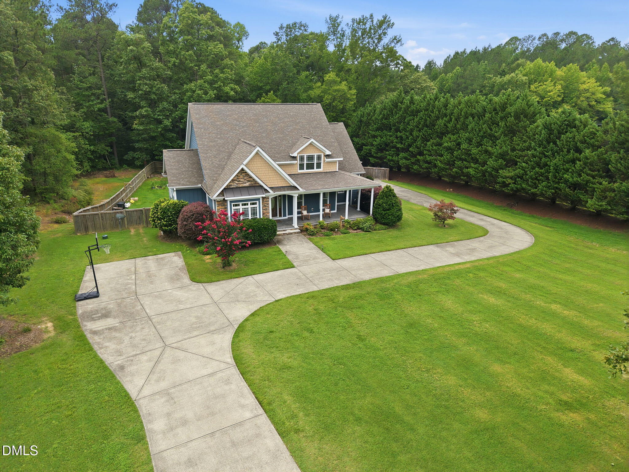 1530 Raven Wood Drive