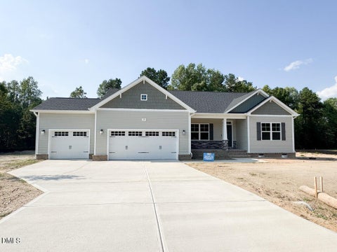 Photo of 55 Kettle Creek Drive, Zebulon, NC 27597 (MLS # 10168489)